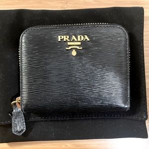 Prada leather small wallet